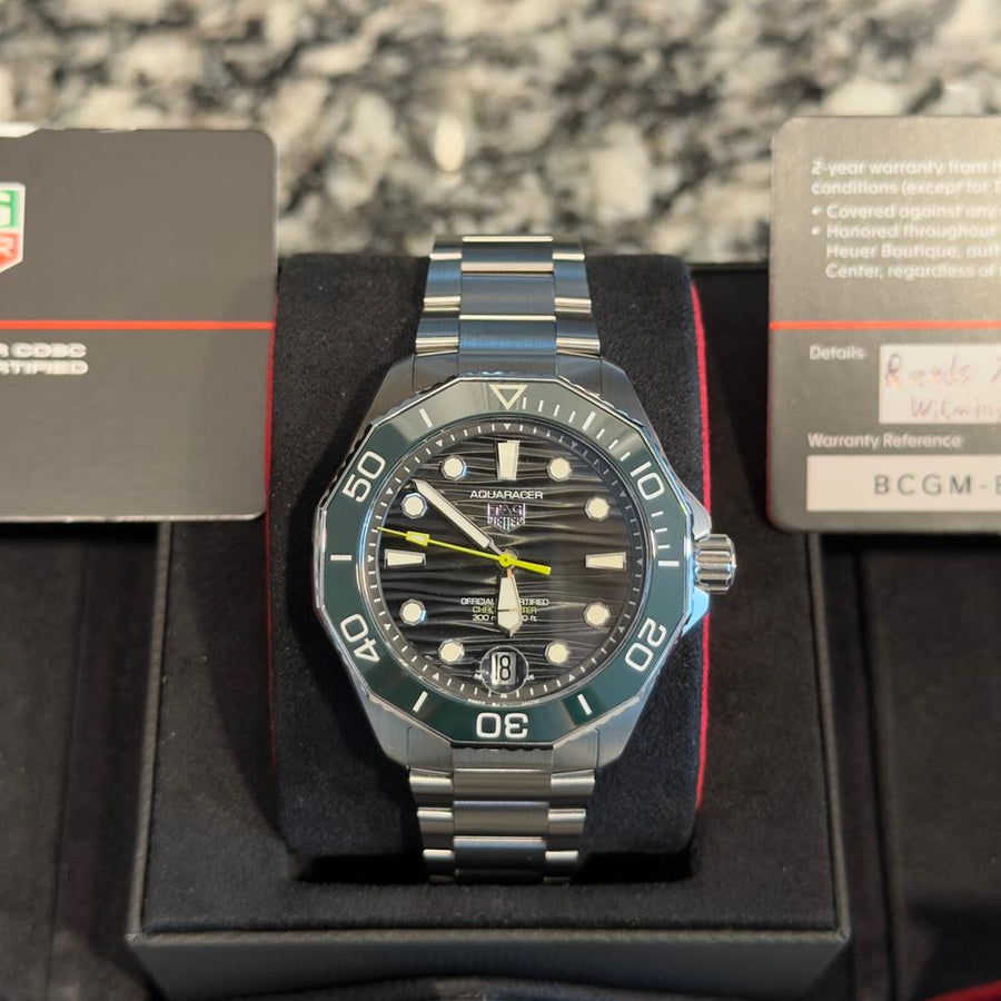 TAG Heuer Aquaracer Professional 300 Date Complete Set